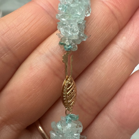 💎 3-Strand Twisted Aqua Chip Bead Necklace | 14K Gold Clasp (SFS) | ~18” | 47g - Picture 6 of 8